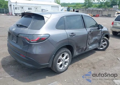 2023 Honda Hr-V Awd Lx z USA, uszkodzony, nr VIN 3CZRZ2H31PM727611